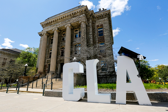 564 x 376 Univ Minn CLA
